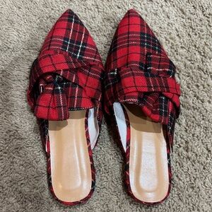 Source Unknown Red Plaid Women's Mules